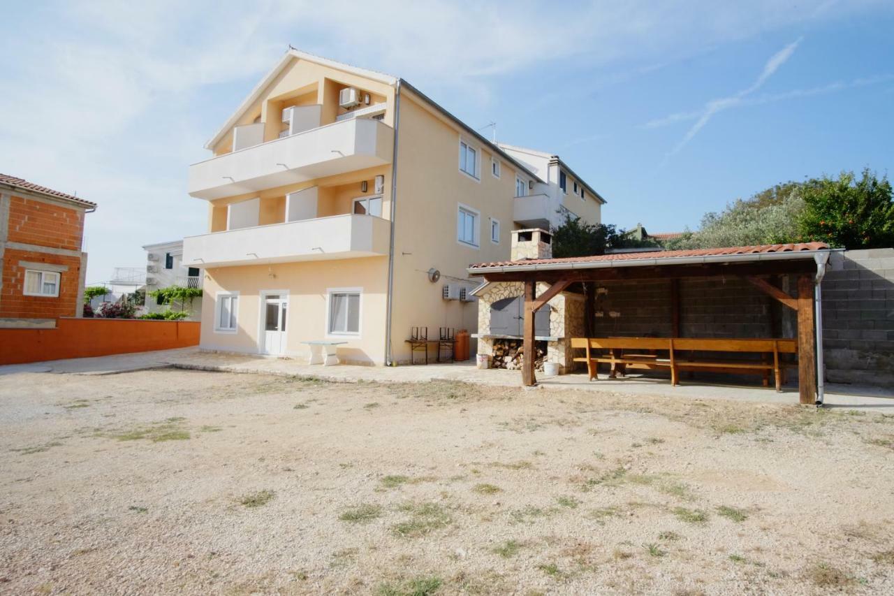 Apartment Gordana Drage Exterior photo