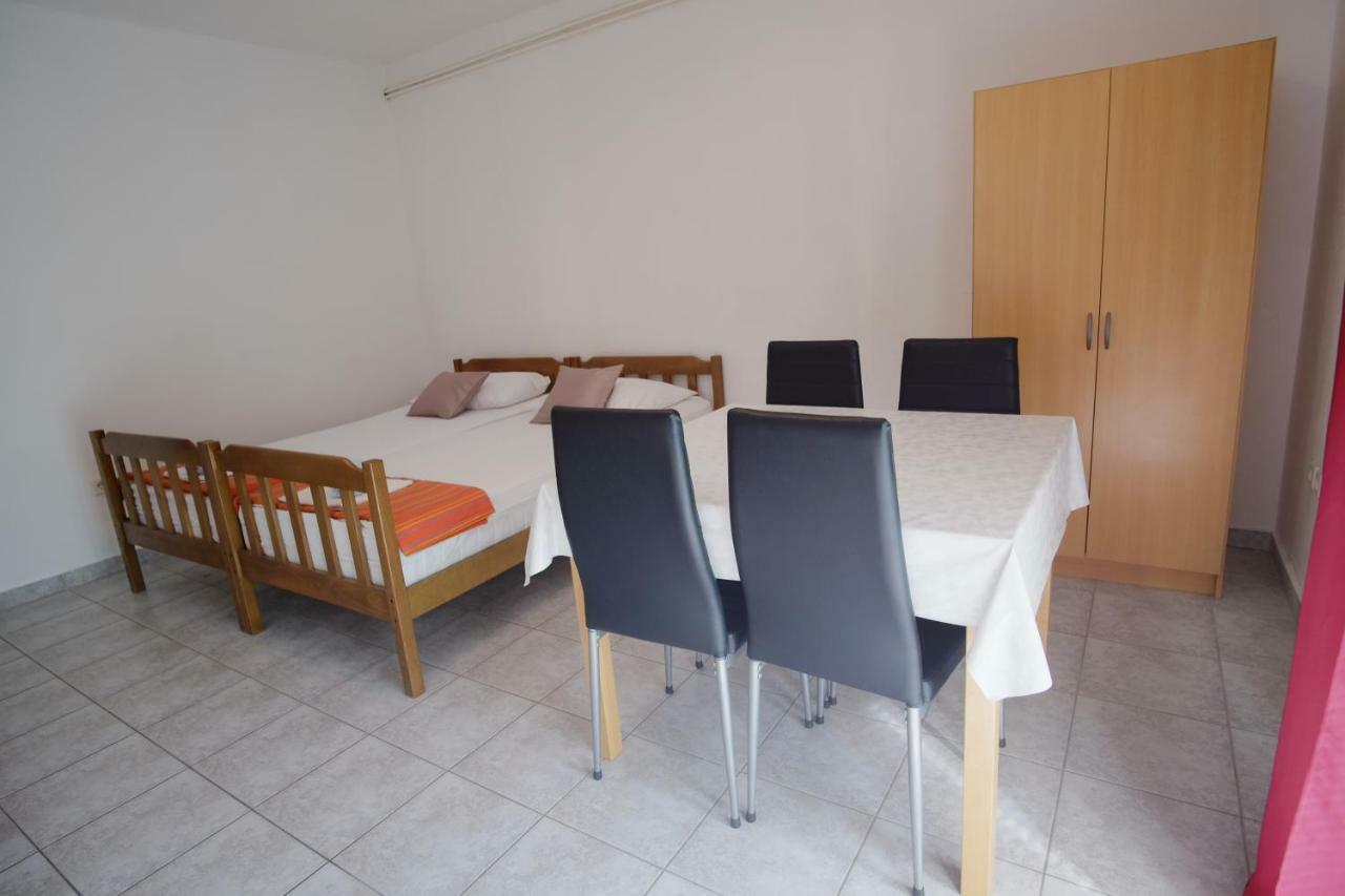 Apartment Gordana Drage Exterior photo